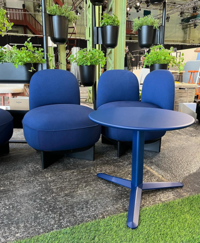 stolik kawowy Arket, stolik Gaber, stolik ze stali, stolik outdoorowy, stolik odporny na warunki atmosferyczne, stolik na taras, stolik do przestrzeni komercyjnych, włoski design