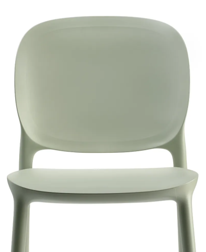 krzesło Hug, krzesło Scab Design, krzesło plastikowe, sztaplowane, skandynawski styl, balkon, taras, kawiarnia