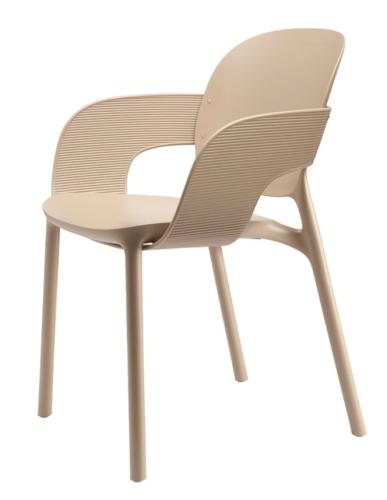 krzesło Hug, krzesło Scab Design, krzesło plastikowe, sztaplowane, skandynawski styl, balkon, taras, kawiarnia