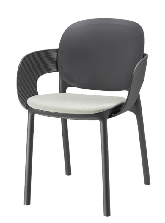 krzesło Hug, krzesło Scab Design, krzesło plastikowe, sztaplowane, skandynawski styl, balkon, taras, kawiarnia