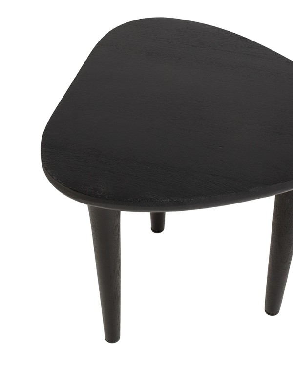 stolik boczny Laminar, stolik czarny drewno, stolik z drewna mango, stolik nowoczesny, stolik designerski, stolik minimalistyczny, stolik z organicznym blatem, stolik smukła podstawa