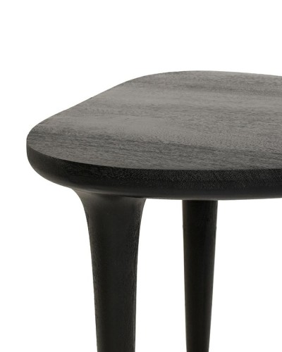 stolik boczny Laminar, stolik czarny drewno, stolik z drewna mango, stolik nowoczesny, stolik designerski, stolik minimalistyczny, stolik z organicznym blatem, stolik smukła podstawa