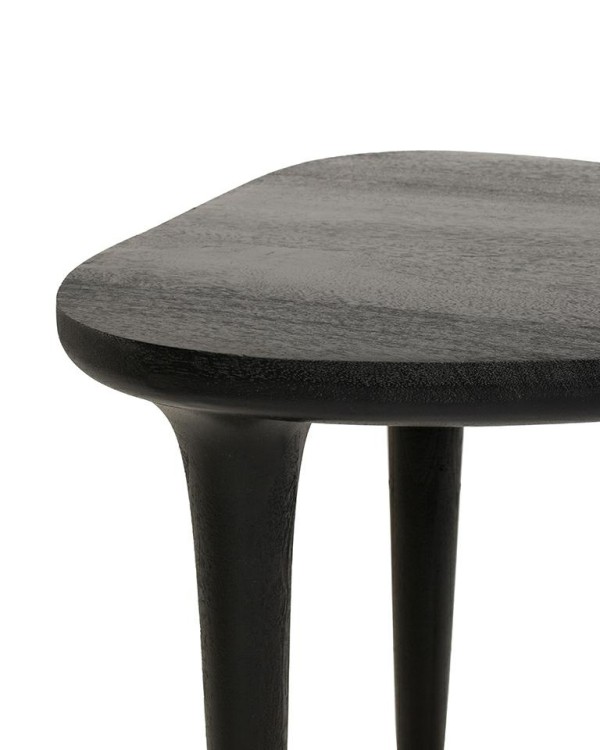 stolik boczny Laminar, stolik czarny drewno, stolik z drewna mango, stolik nowoczesny, stolik designerski, stolik minimalistyczny, stolik z organicznym blatem, stolik smukła podstawa