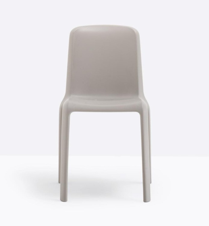 krzesło Snow, krzesło Pedrali, krzesło outdoorowe, krzesło z tworzywa, krzesło na taras, krzesło do jadalni, krzesło do restauracji, włoski design, nowoczesny design