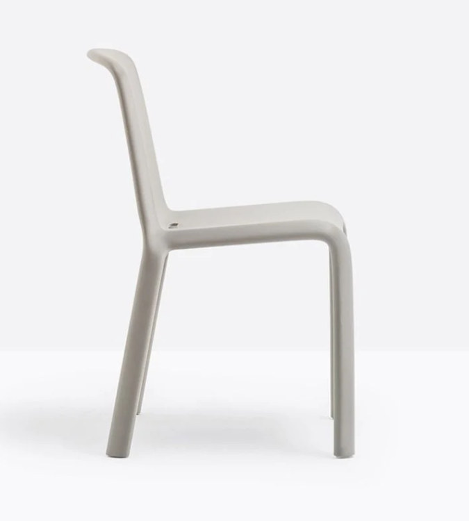 krzesło Snow, krzesło Pedrali, krzesło outdoorowe, krzesło z tworzywa, krzesło na taras, krzesło do jadalni, krzesło do restauracji, włoski design, nowoczesny design