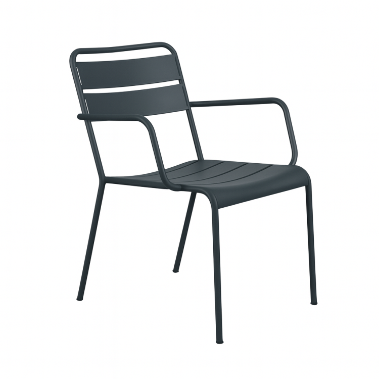 krzesło Twist, Vermobil Twist, krzesło stalowe, krzesło ogrodowe stalowe, krzesło retro, krzesło w stylu retro, krzesło z podłokietnikami, krzesło bez podłokietników, krzesło sztaplowane, designerskie krzesło ogrodowe, włoskie meble ogrodowe