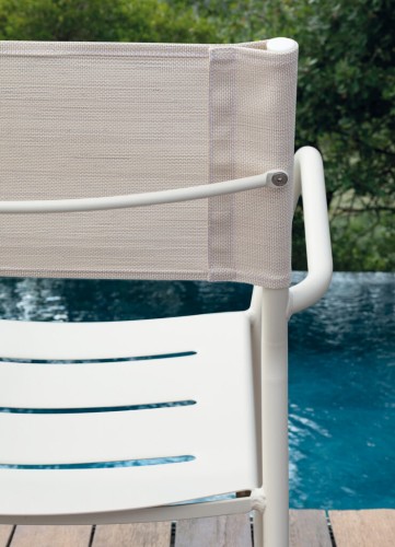 krzesło Vera, krzesło Vermobil, włoskie meble, outdoor furniture, krzesło outdoorowe, krzesło sztaplowane, krzesło tarasowe, krzesło metalowe, krzesło odporne na warunki atmosferyczne