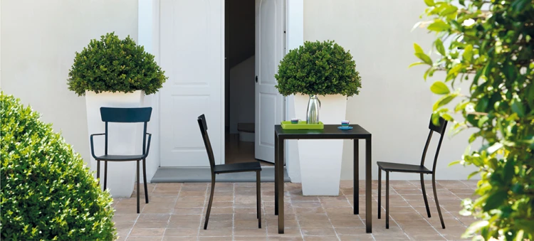 krzesło Mogan, krzesło Vermobil, krzesło stalowe, krzesło sztaplowane, krzesło outdoorowe, krzesło ogrodowe, krzesło tarasowe, krzesło do ogródka restauracyjnego