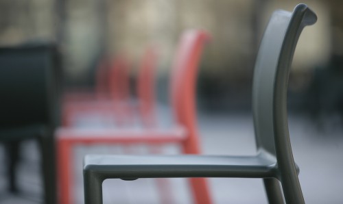 krzesło Air, krzesło Magis, krzesło z tworzywa, krzesło sztaplowane, krzesło outdoorowe, krzesło odporne na warunki atmosferyczne, krzesło tarasowe