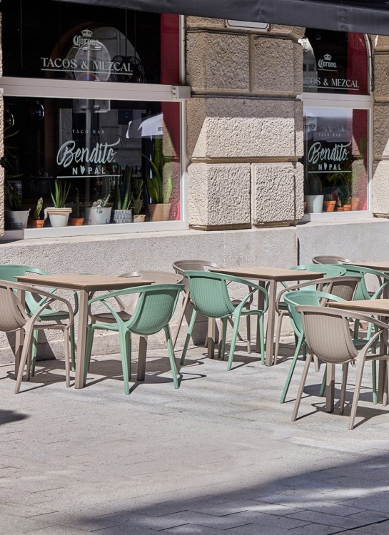 Krzesło Hop Ezpeleta, krzesło ogrodowe, krzesło odporne na warunki atmosferyczne, krzesło do kawiarni, krzesło do ogrodu, krzesło do restauracji, krzesła na zewnątrz