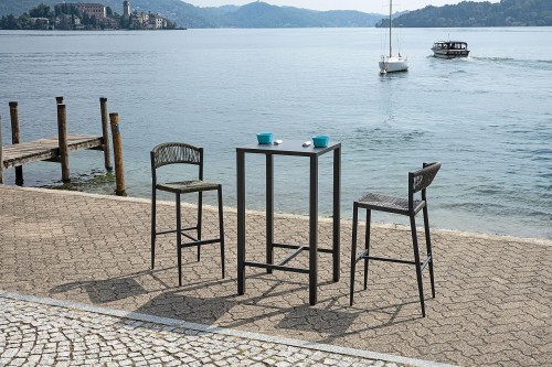 stolik barowy Iseo, stolik barowy Greenwood, stolik barowy metalowy, stolik do ogródka restauracyjnego, stolik do restauracji, stolik outdoorowy, stolik odporny na warunki atmosferyczne, stolik sztaplowany