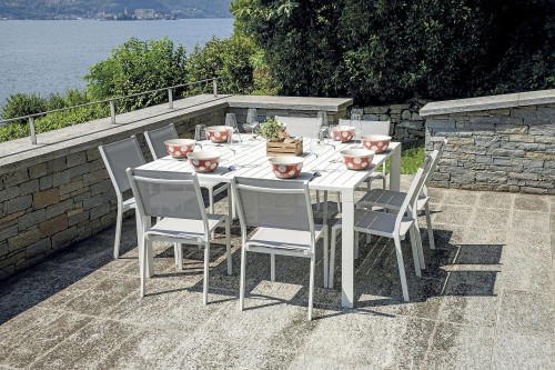 krzesło Pola, krzesło aluminiowe, krzesło sztaplowane, krzesło outdoorowe, krzesło na taras, meble ogrodowe