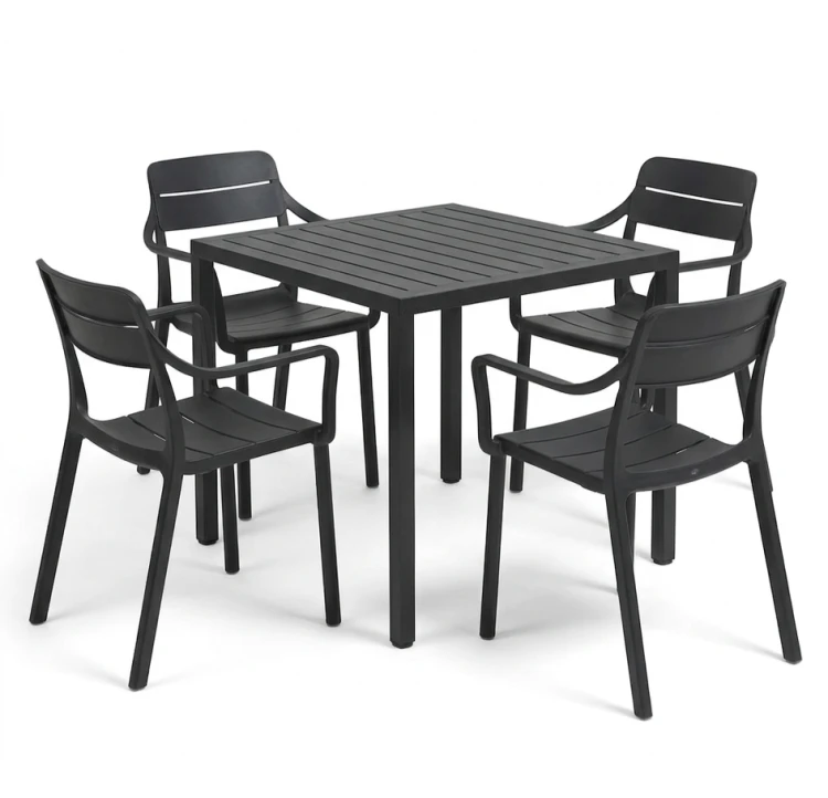 zestaw stół Cube i krzesła Cassia, stół Cube, meble Nardi, meble outdoorowe, meble na taras, zestaw Nardi