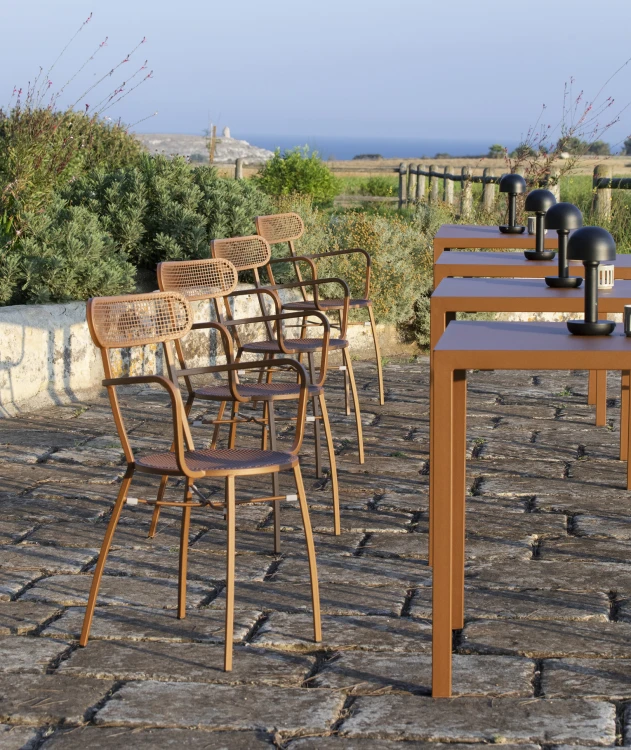 krzesło Ciao, krzesło Vermobil, krzesło sztaplowane, krzesło metalowe, krzesło ogrodowe, krzesło tarasowe, krzesło do restauracji, krzesło do przestrzeni komercyjnych, nowoczesne krzesło, krzesło outdoorowe