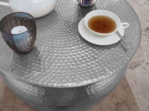 stolik boczny Karam, stolik aluminiowy, stolik pomocniczy, stolik do salonu