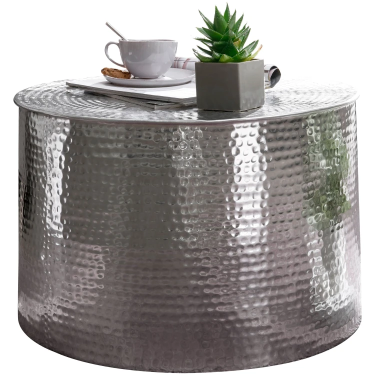 stolik boczny Delyla, stolik aluminiowy, stolik pomocniczy, stolik do salonu