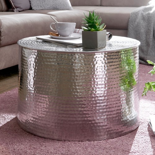 stolik boczny Delyla, stolik aluminiowy, stolik pomocniczy, stolik do salonu
