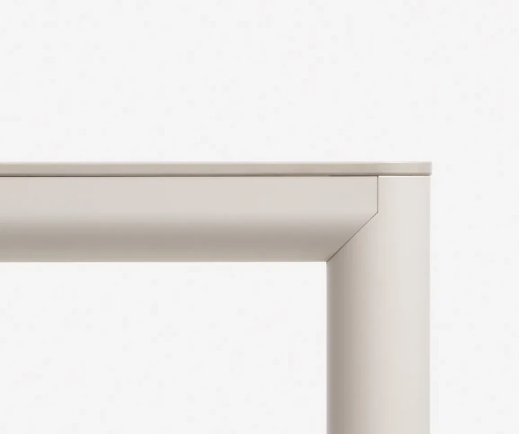 stół Piave, Nardi, stół ogrodowy, stół na taras, stół z laminatu, stół aluminiowy, stół odporny na warunki atmosferyczne, odporny na deszcz, odporny na pleśń, odporny na UV, nowoczesny stół, włoski design