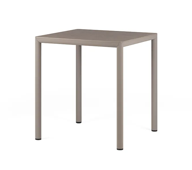 stół Piave, Nardi, stół ogrodowy, stół na taras, stół z laminatu, stół aluminiowy, stół odporny na warunki atmosferyczne, odporny na deszcz, odporny na pleśń, odporny na UV, nowoczesny stół, włoski design