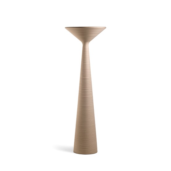 lampa Tebe, lampa Plust, lampa do salonu, lampa z tworzywa, lampa podłogowa, lampa designerska