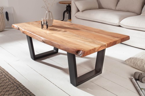 Stolik kawowy Tatum 110 cm wykonany z drewna litego akacji prosty design wysoka jakość prezentowanego produktu