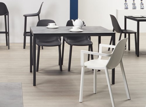 Krzesło Piu z podłokietnikami - linen