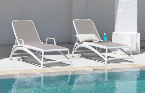 Leżak Atlantico Nardi Bianco Tortora nowoczesność prostota minimalizm komfort taras ogród