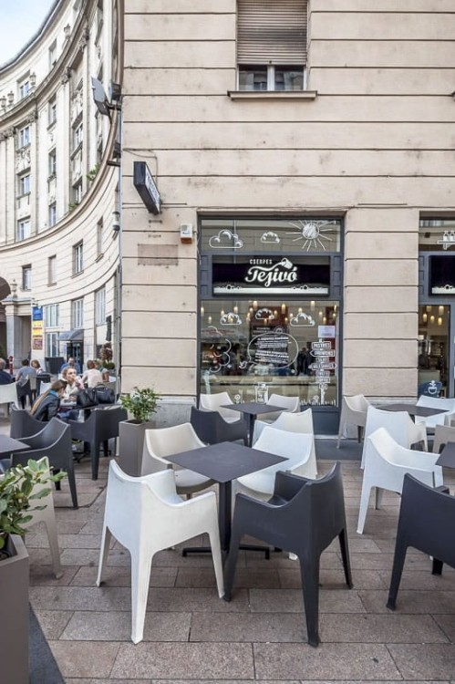 Krzesło Coccolona z podłokietnikami 2320 11 Scab Design lniane prostota minimalizm nowoczesność komfort wysoka jakość włoskie do kawiarni do hotelu restauracji