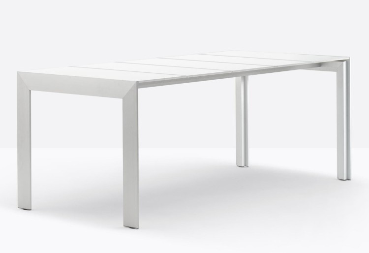 stół Matrix TMD, stół Pedrali, stół outdoorowy, stół prostokątny, czarny stół, sół do jadalni, elegancki stół, włoski design, nowoczesny design