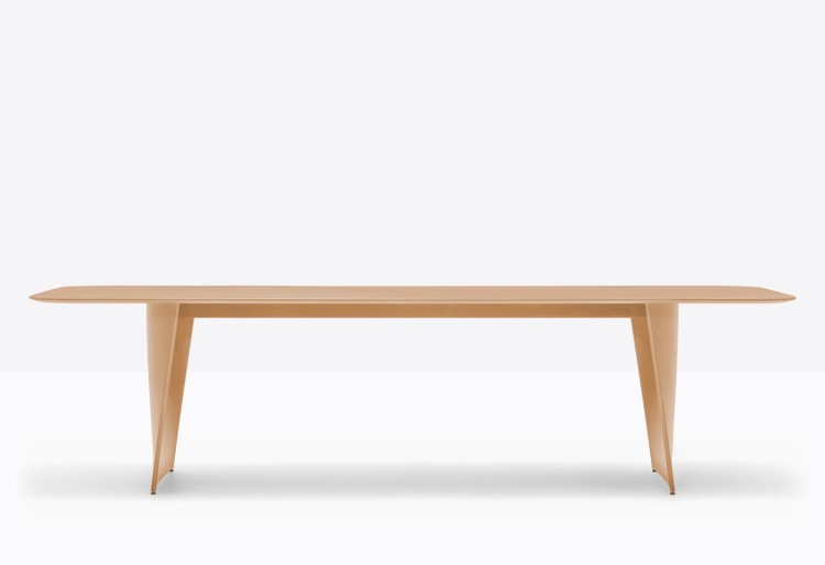 stół Frank, stół Pedrali, stół kolorowy, stół do jadalni, stół do restauracji, nowoczesny stół, nowoczesny design, włoski design