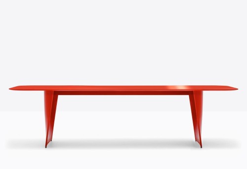 stół Frank, stół Pedrali, stół kolorowy, stół do jadalni, stół do restauracji, nowoczesny stół, nowoczesny design, włoski design