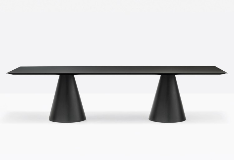 stół Ikon, stół Pedrali, stół do jadalni, stół do restauracji, stół prostokątny, nowoczesny design, włoski design