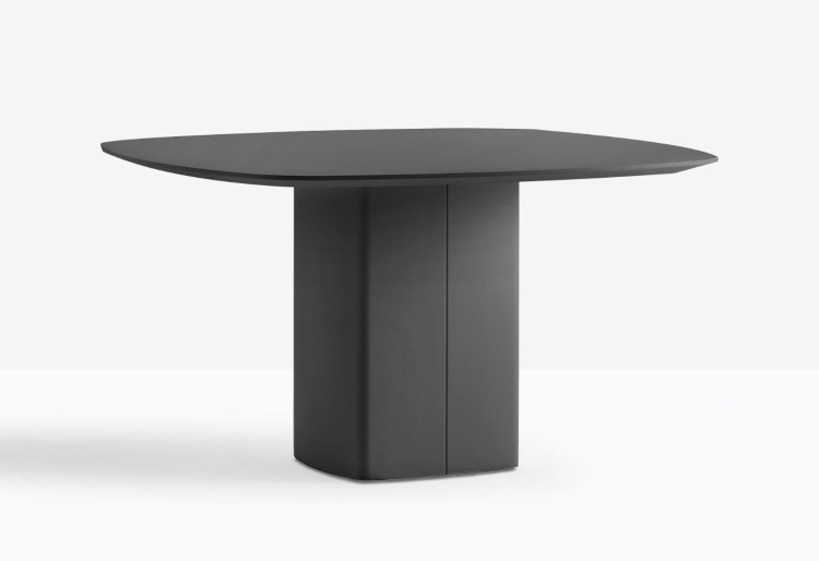 stół Aero, stół Pedrali, stół do jadalni, stół kwadratowy, stół nowoczesny, nowoczesny design, włoski design