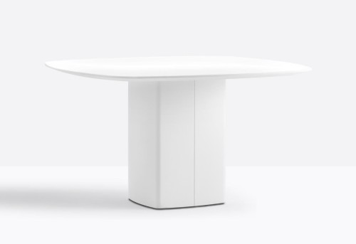 stół Aero, stół Pedrali, stół do jadalni, stół kwadratowy, stół nowoczesny, nowoczesny design, włoski design