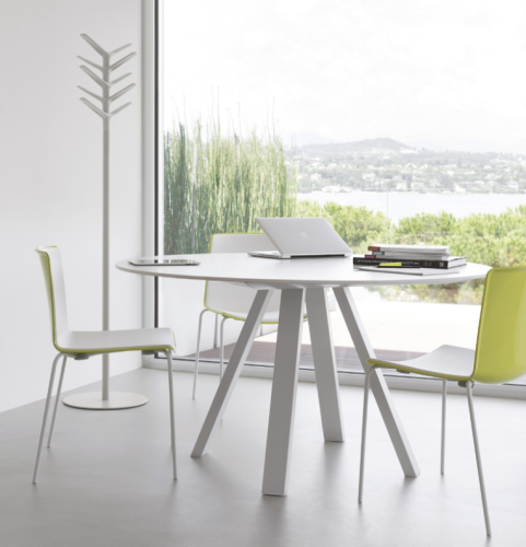 stół Arki, sół Pedrali, stół okrągły, stół do jadalni, stół do restauracji, nowoczesny stół, nowoczesny design, włoski design