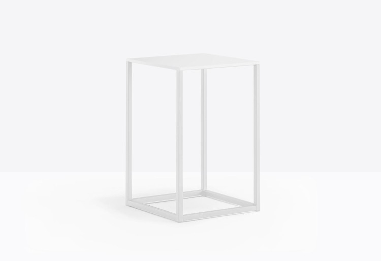 stolik kawowy Code, stolik kawowy Pedrali, stolik kawowy do salonu, stolik kawowy minimalistyczny, stolik loftowy, stolik stalowy, nowoczesny design, włoski design