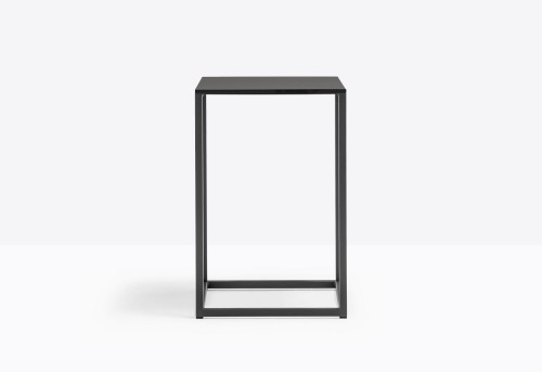 stolik kawowy Code, stolik kawowy Pedrali, stolik kawowy do salonu, stolik kawowy minimalistyczny, stolik loftowy, stolik stalowy, nowoczesny design, włoski design