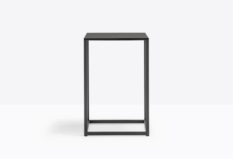 stolik kawowy Code, stolik kawowy Pedrali, stolik kawowy do salonu, stolik kawowy minimalistyczny, stolik loftowy, stolik stalowy, nowoczesny design, włoski design