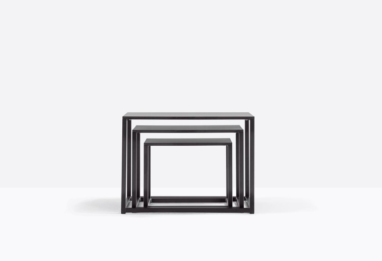 stolik kawowy Code, stolik kawowy Pedrali, stolik kawowy do salonu, stolik kawowy minimalistyczny, stolik loftowy, stolik stalowy, nowoczesny design, włoski design