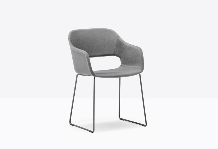 krzesło Babila, krzesło Pedrali, krzesło minimalistyczne, krzesło do jadalni, krzesło do kuchni, krzesło konferencyjne, nowoczesny design, włoski design
