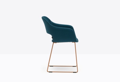krzesło Babila, krzesło Pedrali, krzesło minimalistyczne, krzesło do jadalni, krzesło do kuchni, krzesło konferencyjne, nowoczesny design, włoski design