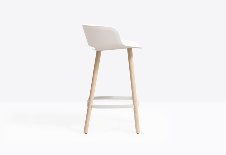 hoker Babila, hoker Pedrali, hoker do kuchni, hoker do jadalni, hoker do restauracji, hoker włoski, nowoczesny design, włoski design