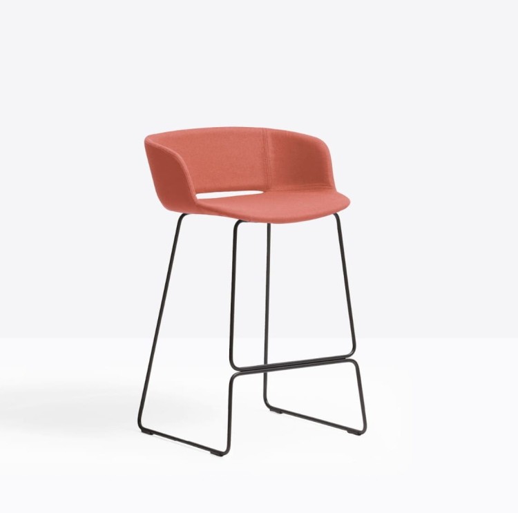 hoker Babila, hoker Pedrali, hoker do kuchni, hoker do jadalni, hoker do restauracji, hoker włoski, nowoczesny design, włoski design