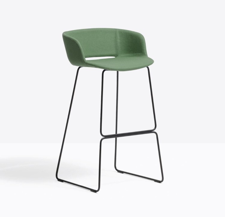 hoker Babila, hoker Pedrali, hoker do kuchni, hoker do jadalni, hoker do restauracji, hoker włoski, nowoczesny design, włoski design