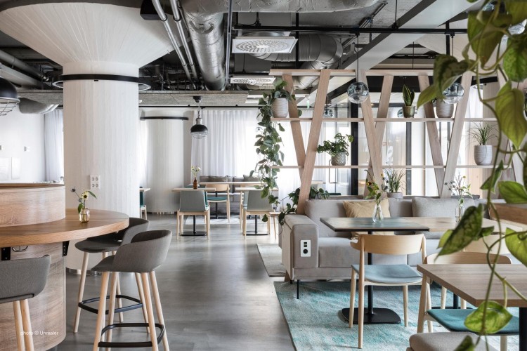hoker Babila, hoker Pedrali, hoker do kuchni, hoker do jadalni, hoker do restauracji, hoker włoski, nowoczesny design, włoski design