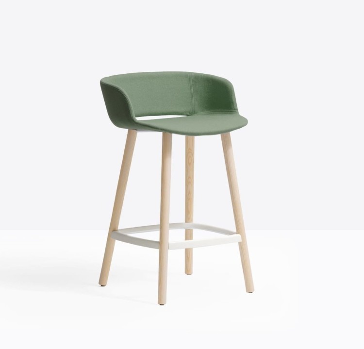 hoker Babila, hoker Pedrali, hoker do kuchni, hoker do jadalni, hoker do restauracji, hoker włoski, nowoczesny design, włoski design