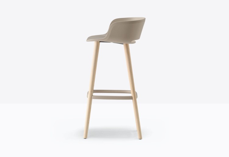hoker Babila, hoker Pedrali, hoker do kuchni, hoker do jadalni, hoker do restauracji, hoker włoski, nowoczesny design, włoski design