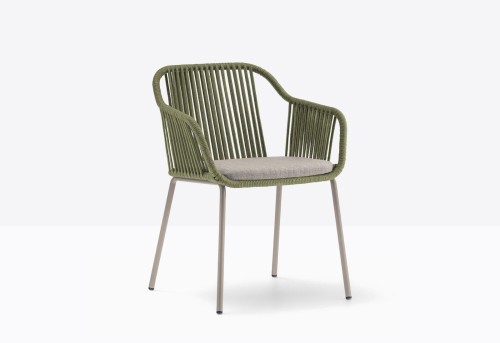 krzesło Babila, krzesło Pedrali, krzesło minimalistyczne, krzesło do jadalni, krzesło do kuchni, krzesło konferencyjne, nowoczesny design, włoski design
