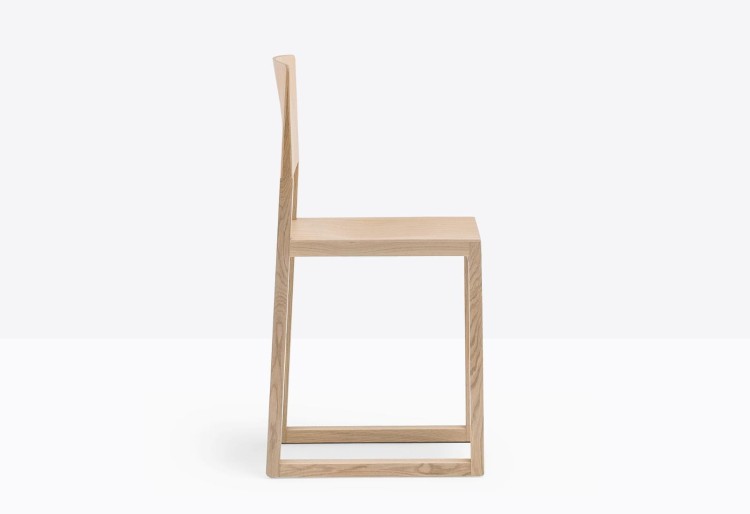krzesło Brera, krzesło Pedrali, krzesło dębowe, krzesło drewniane, krzesło do jadalni, krzesło do kuchni, krzesło do restauracji, nowoczesny design, włoski design