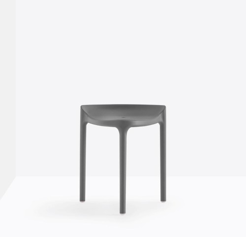 stołek Happy, stołek Pedrali, stołek z tworzywa, stołek outdoorowy, stołek do restuaracji, stołek do jadalni, stołek nowoczesny, nowoczesny design, włoski design